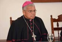 El Vaticano acusa y juzga a monseñor Ozoria, a quien degrada sin siquiera escucharle