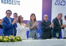 La vicepresidenta Raquel Peña y Rafael Santos encabezan el acto de graduación de 1,400 técnicos egresados del INFOTEP